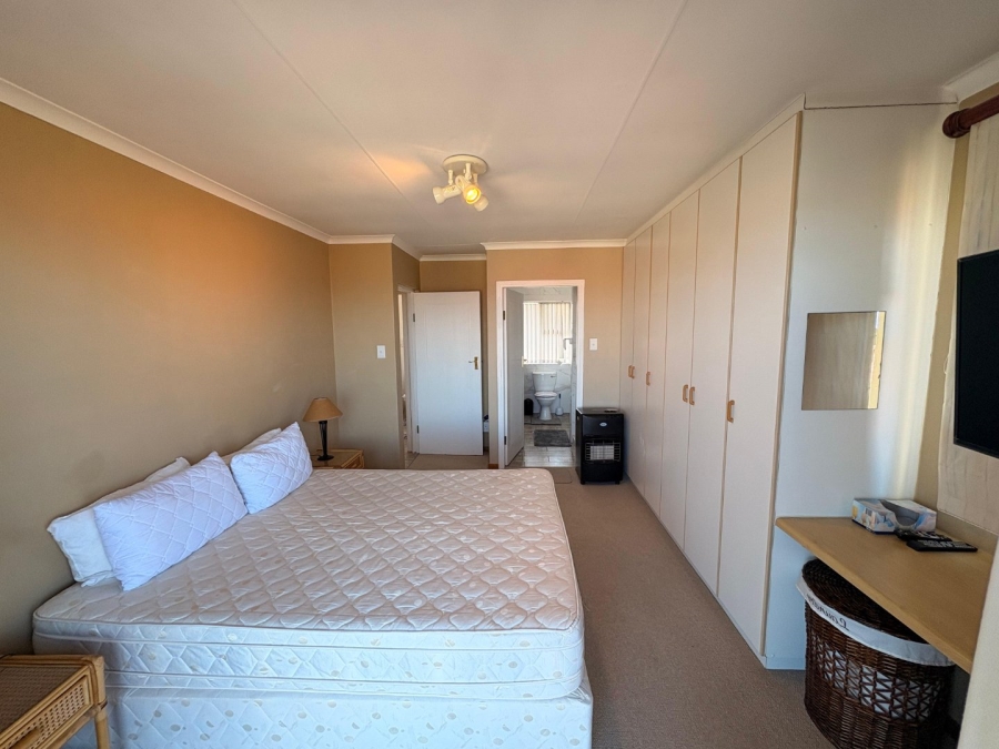 3 Bedroom Property for Sale in Mossel Bay Golf Estate Western Cape
